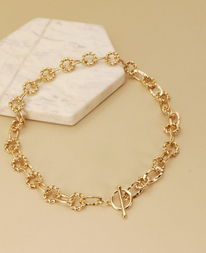 In Circles chain necklace