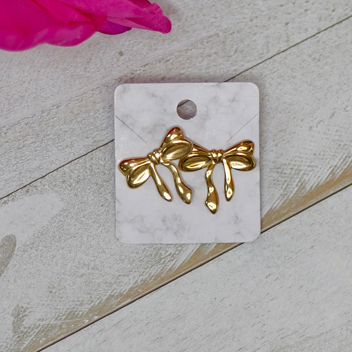 Simply Cute Bow earrings